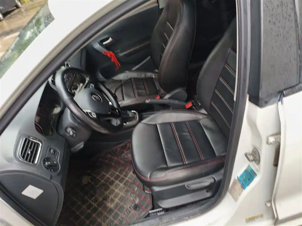 Volkswagen Polo 2018 1.5L Auto Comfort фото 11
