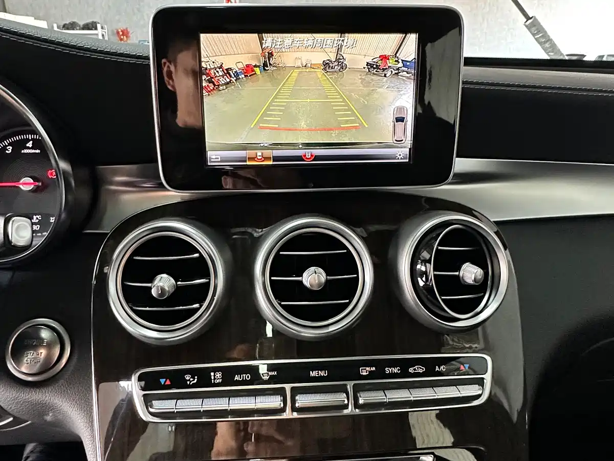 Mercedes-Benz GLC 2018 GLC 260 4MATIC Dynamic фото 17