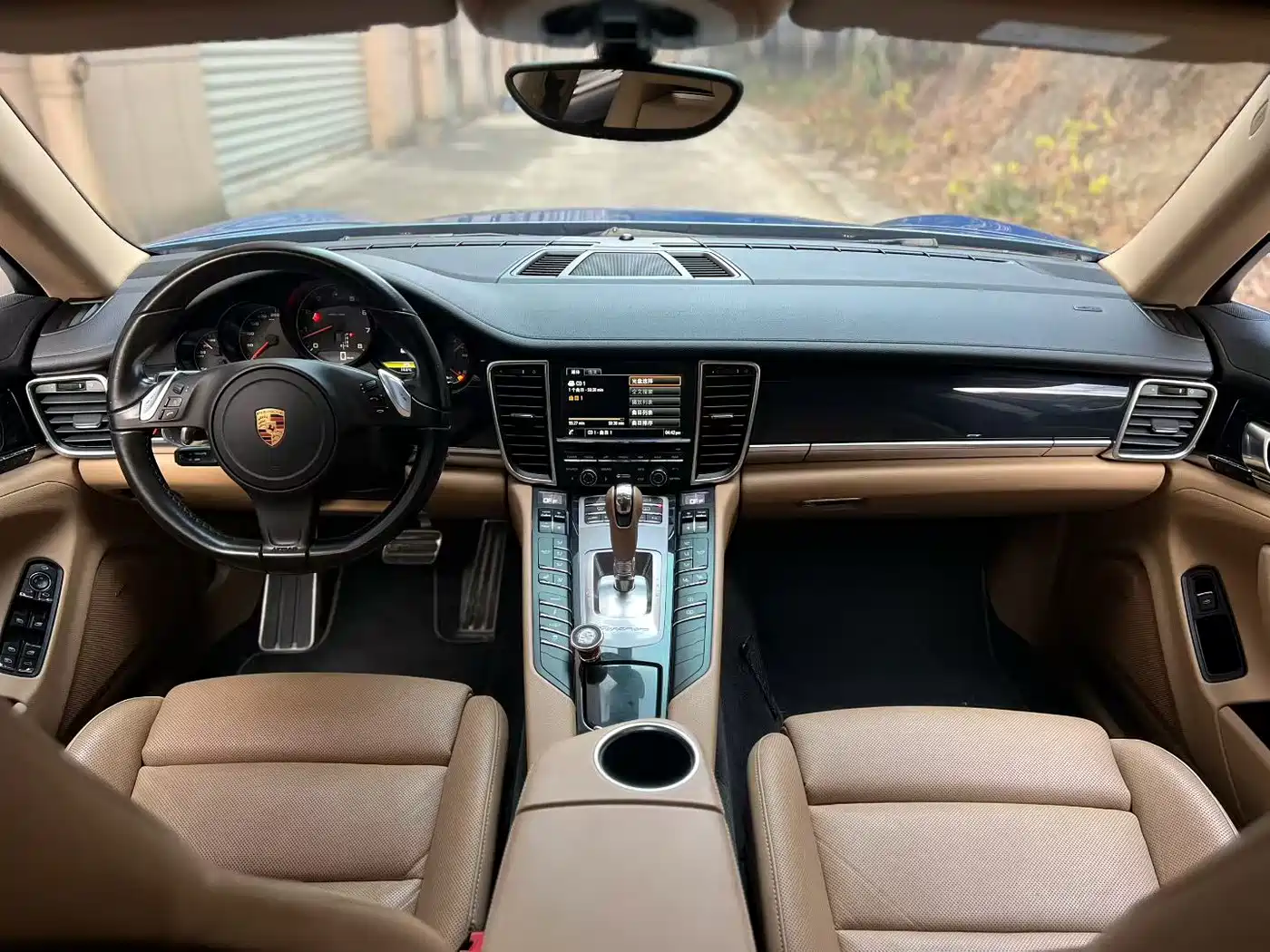 Porsche Panamera 2016 Panamera Edition 3.0T фото 7