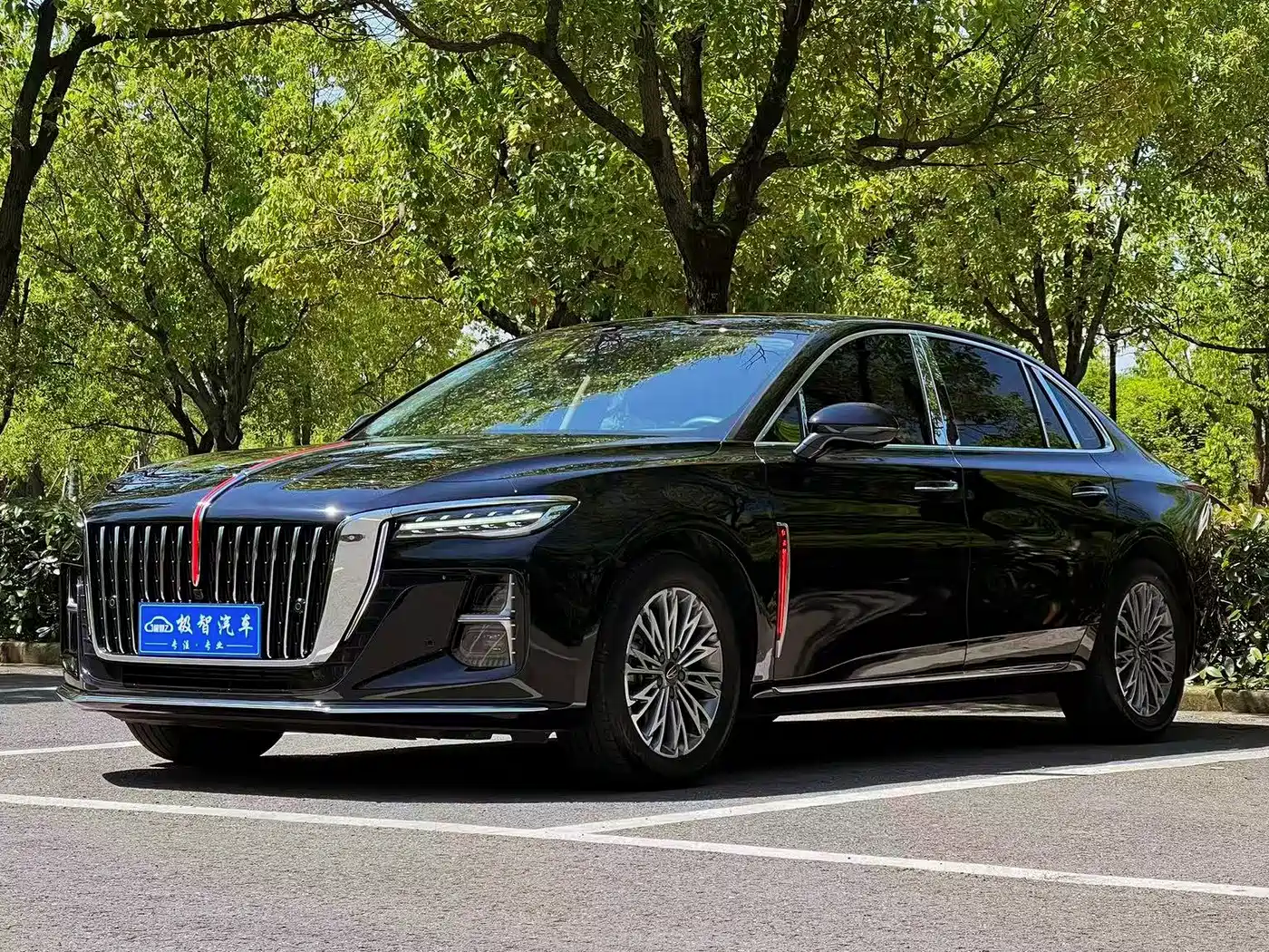 Hongqi H5 2024 1.5T HEV Smart Connect Flag Rhythm Edition