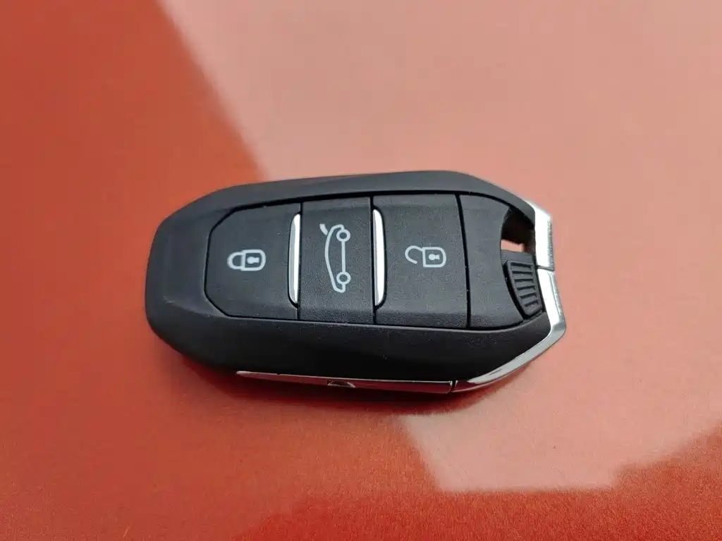 Citroën C4L 2017 2016 1.2T Auto Elite Version