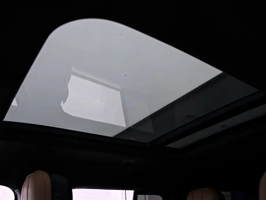 LAND ROVER GUARD