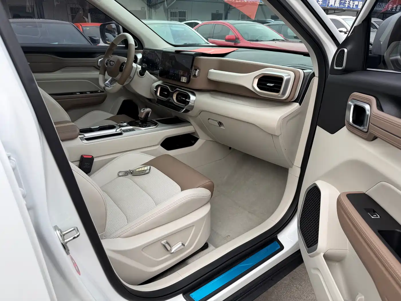Фото 10 - Geely ICON