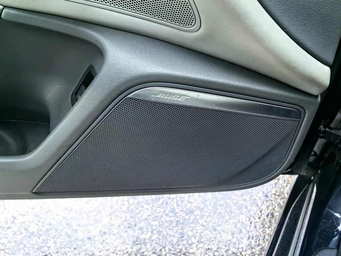 Фото 11 - Audi A6L