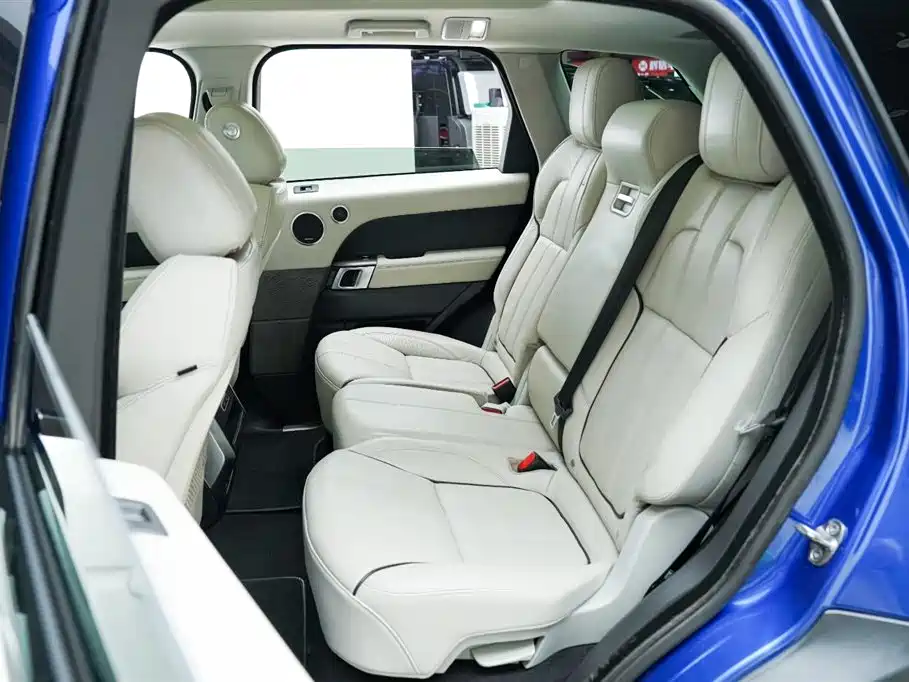 Land Rover Range Rover Sport 2014 3.0 SC V6 HSE фото 4