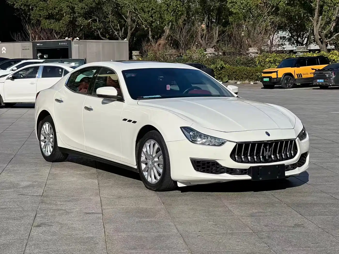 MASERATI GHIBLI