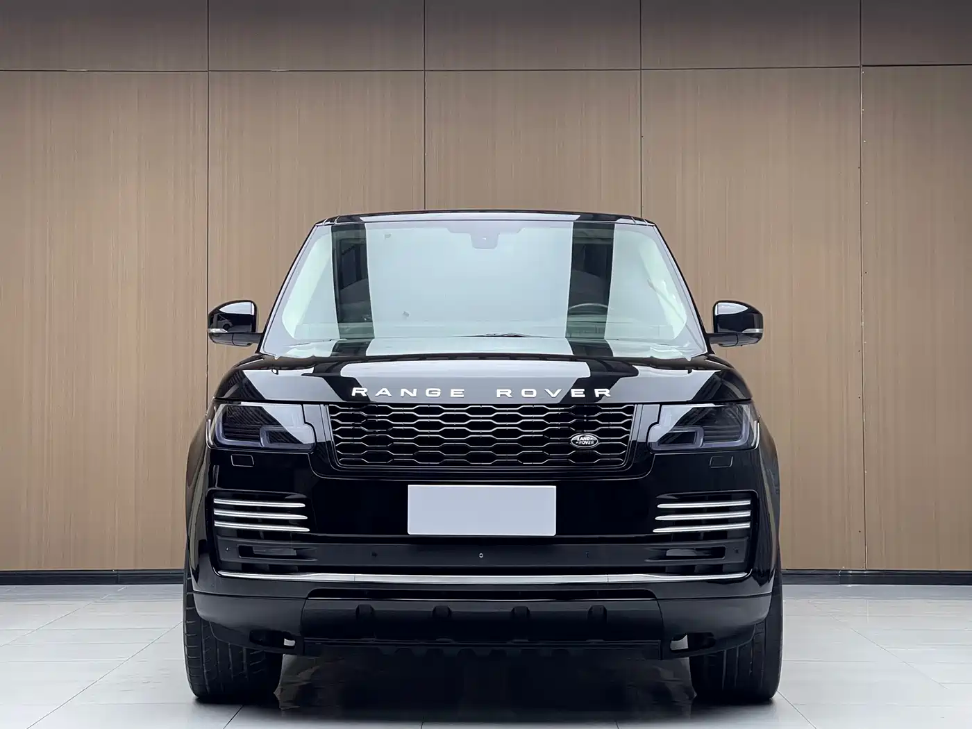 Land Rover Range Rover 2014 3.0 SC V6 Vogue SE Genesis Extended Edition фото 2
