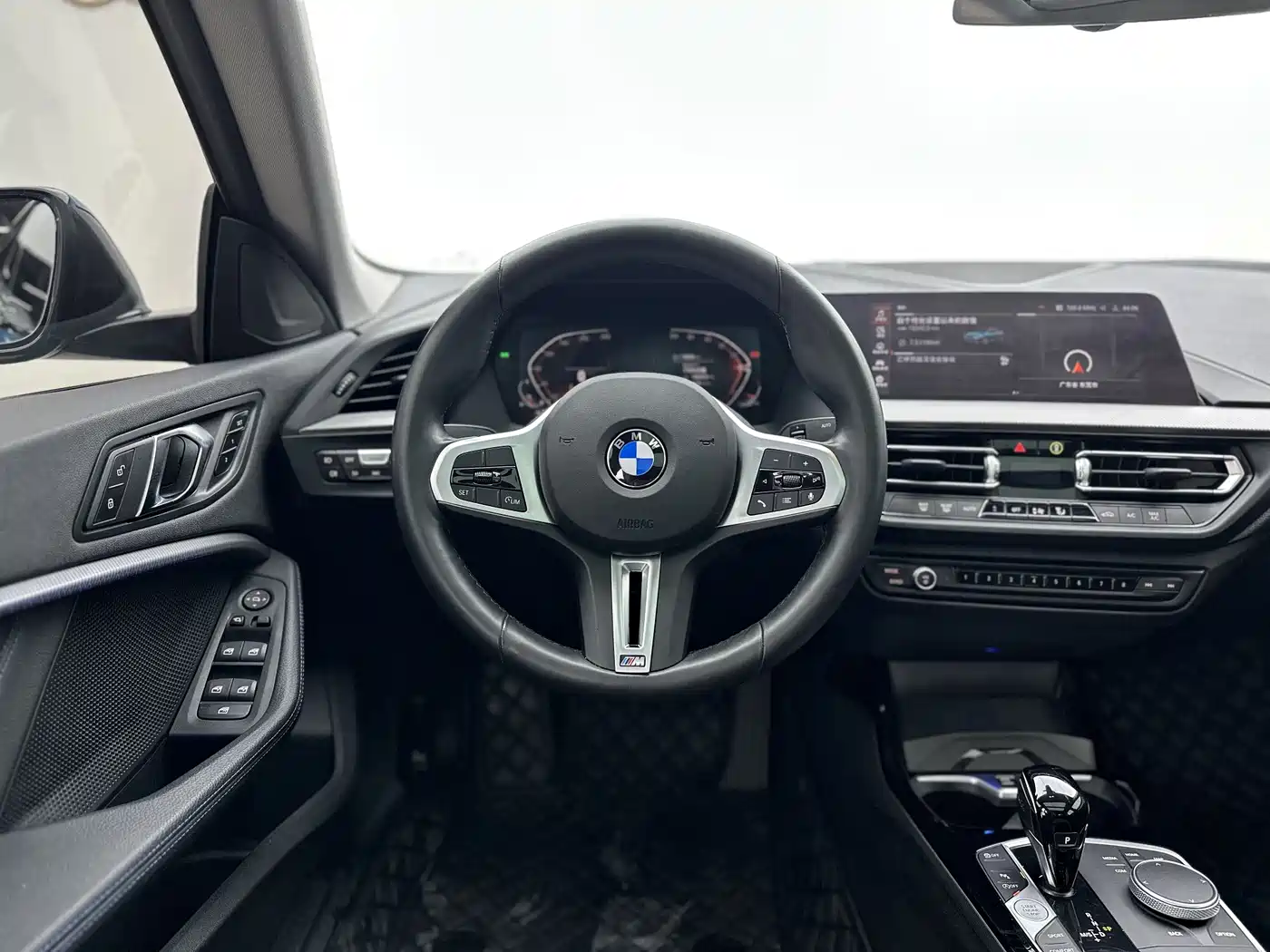BMW 2 Series (Import) 2023 Facelift 225i 4-Door Coupe M Sport Shadowline Package фото 7