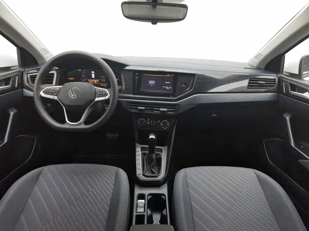 Фото 5 - Volkswagen Lavida