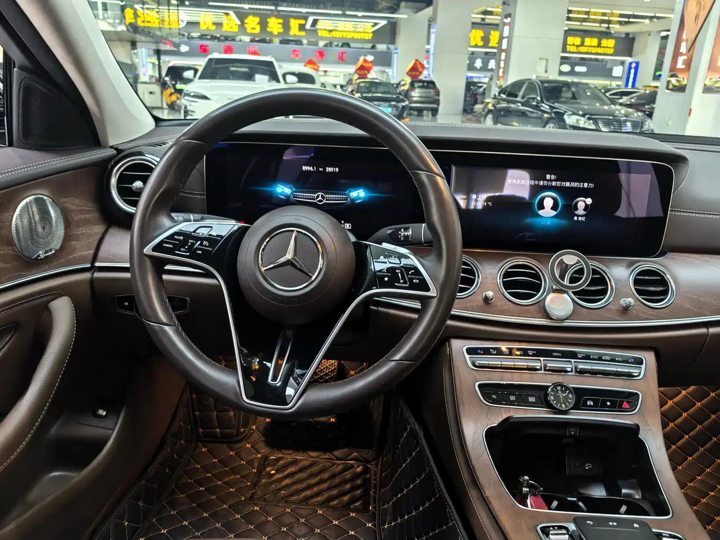 MERCEDES-BENZ E CLASS