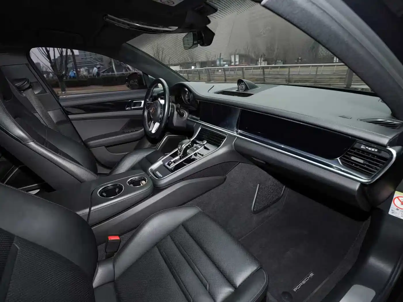 Porsche Panamera 2017 Panamera 3.0T фото 12
