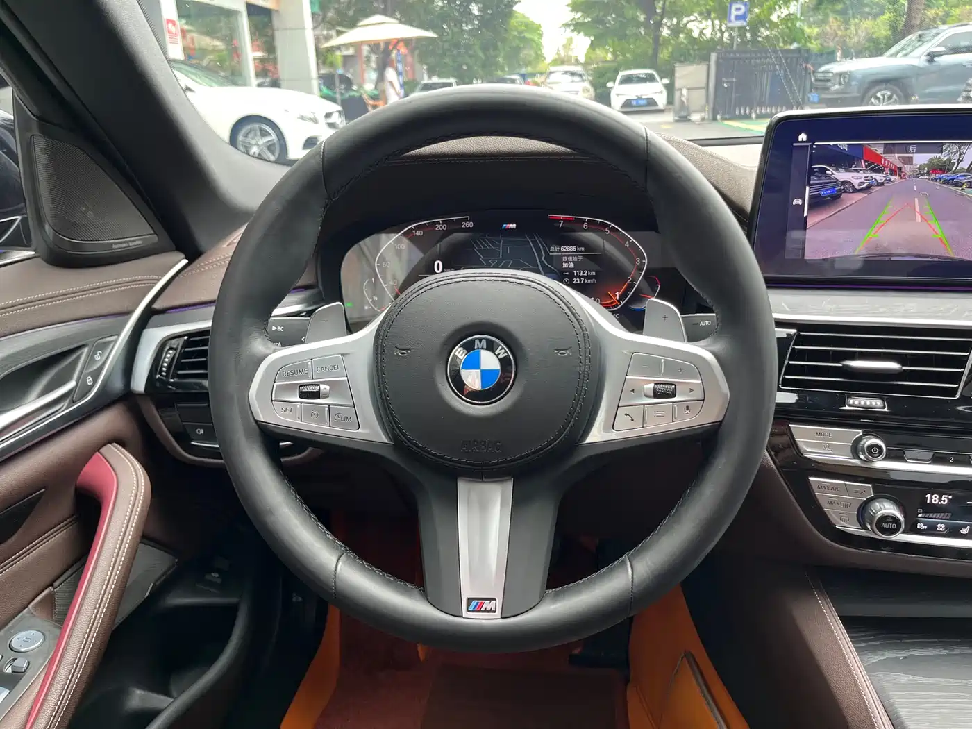 BMW 5 Series 2022 Facelift II 530Li Premium Package M Sport фото 19
