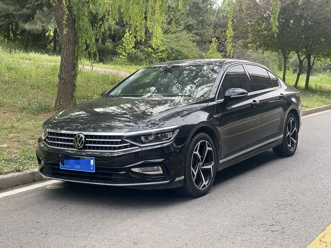 Volkswagen Magotan 2023 Model 2 Million Commemorative Edition 380TSI DSG Flagship