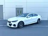 صورة 1 - BMW i5