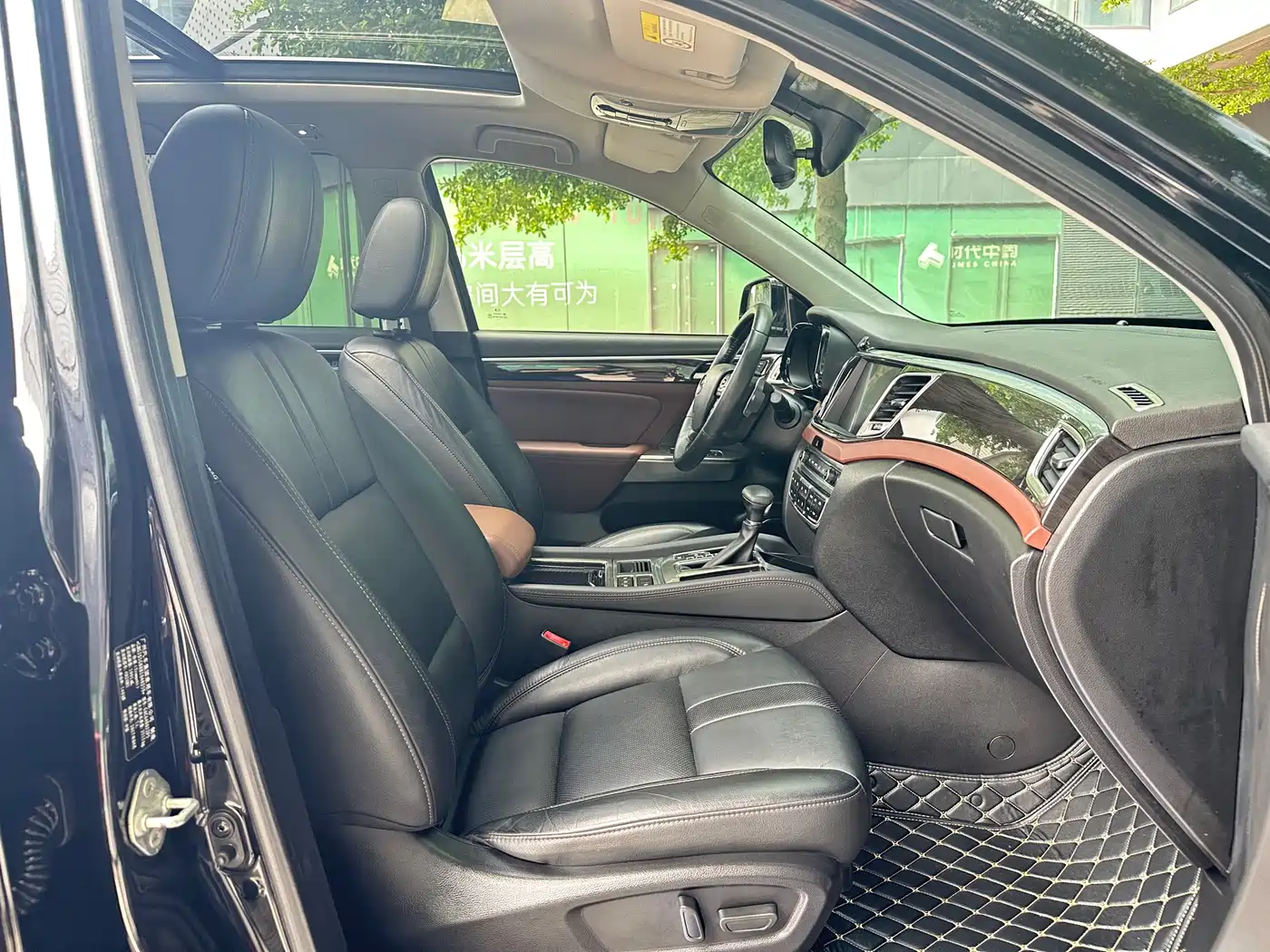 GAC Trumpchi Trumpchi GS8 2017 320T 2WD Luxury Smart Connect (7-seater) фото 7