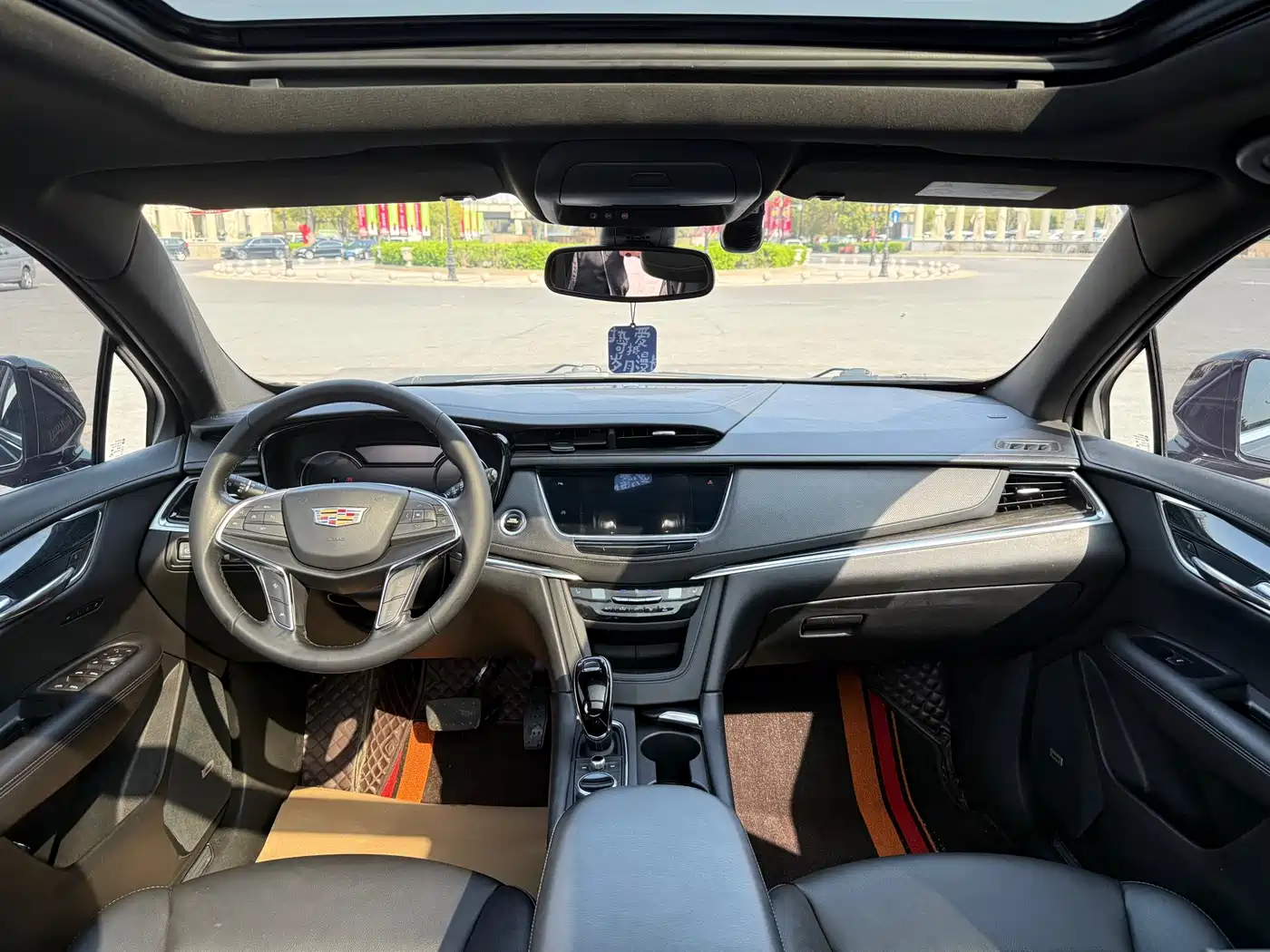 Cadillac XT5 2022 2.0T 2WD Luxury фото 5
