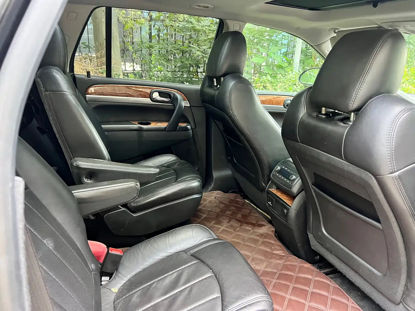 Фото 3 - Buick Enclave