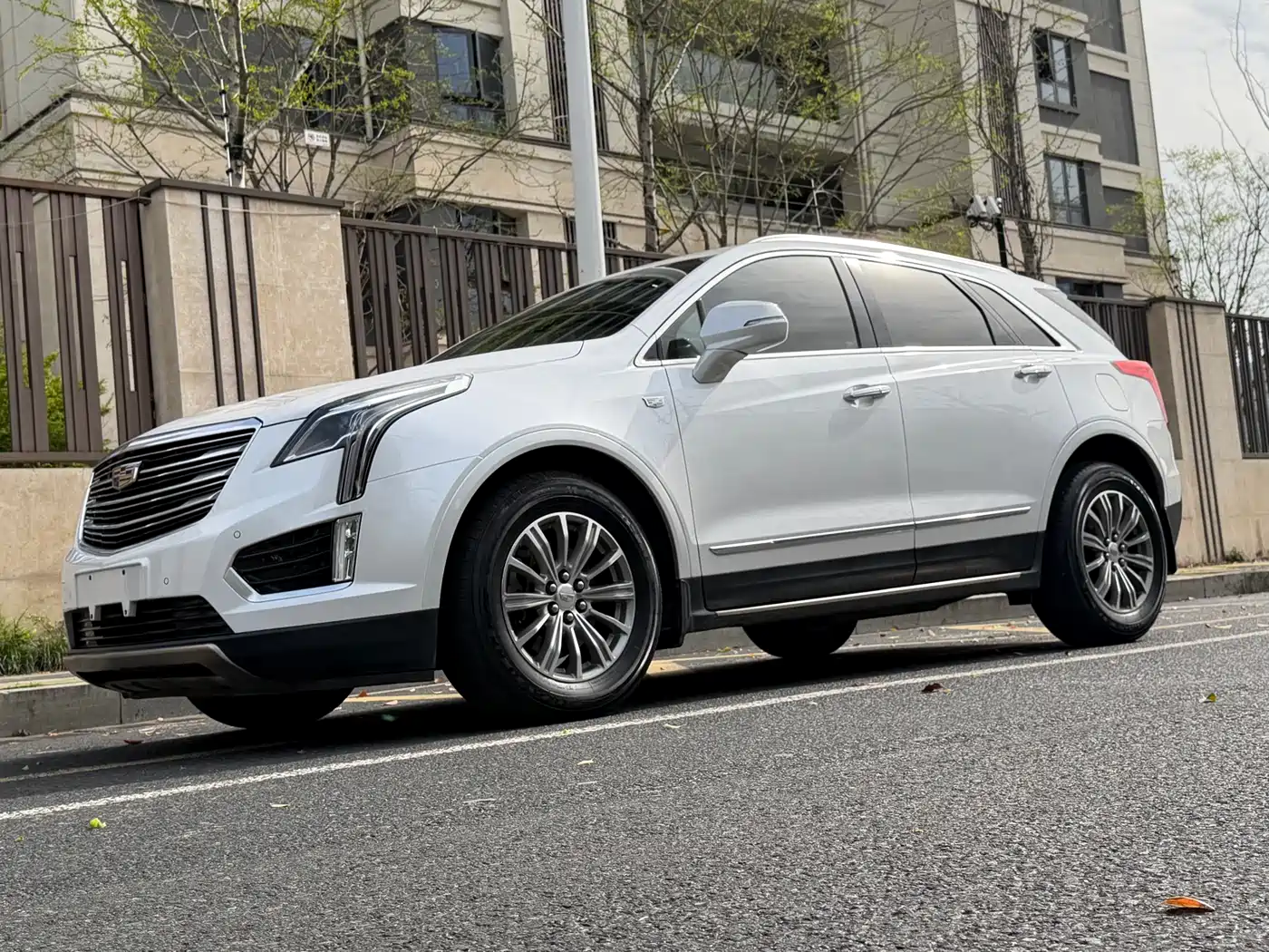 Cadillac XT5 2016 28T AWD Luxury Model