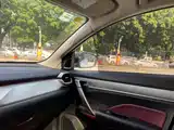 Фото 21 - Geely Coolray