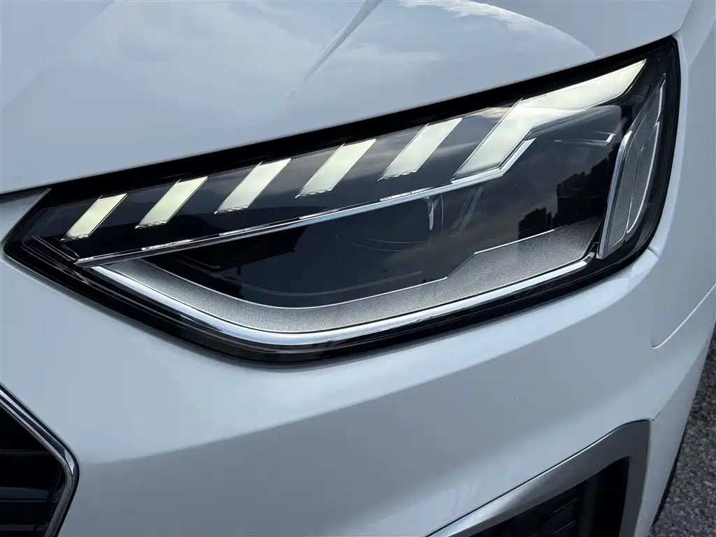 Audi A4L, миниатюра 12