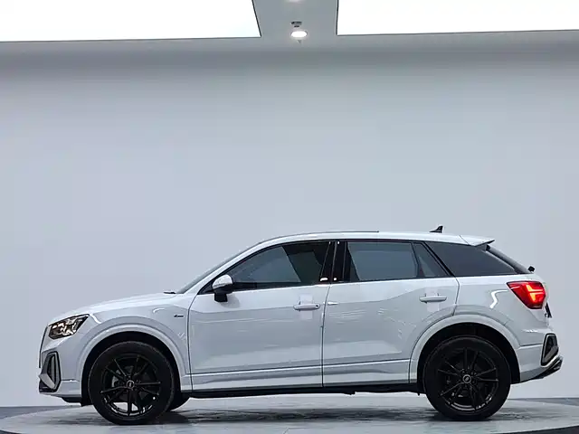 Audi Q2L 2022 35 TFSI Progressive Dynamic — фото 5