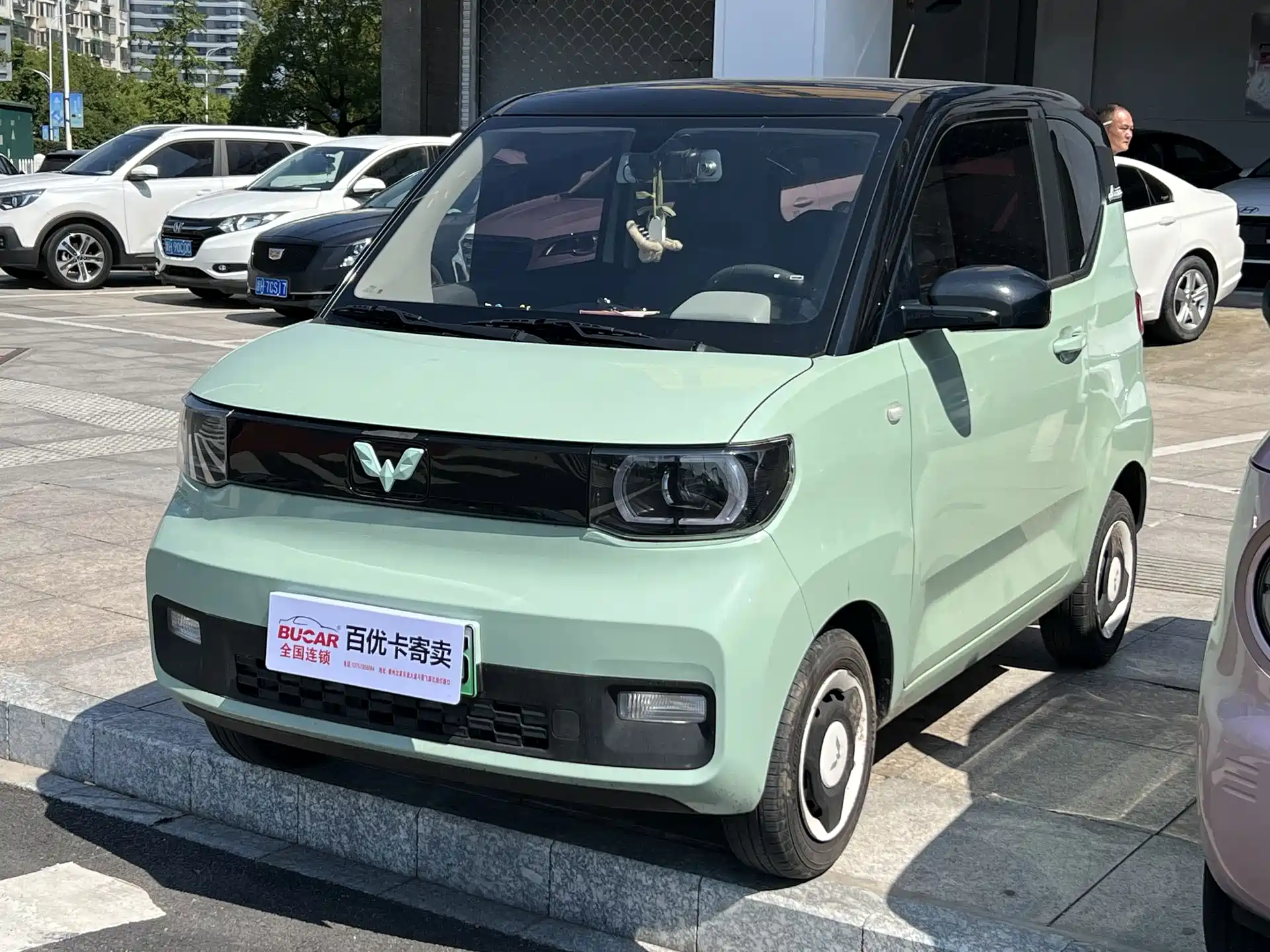 Фото 1 - Wuling Motors Hongguang MINIEV