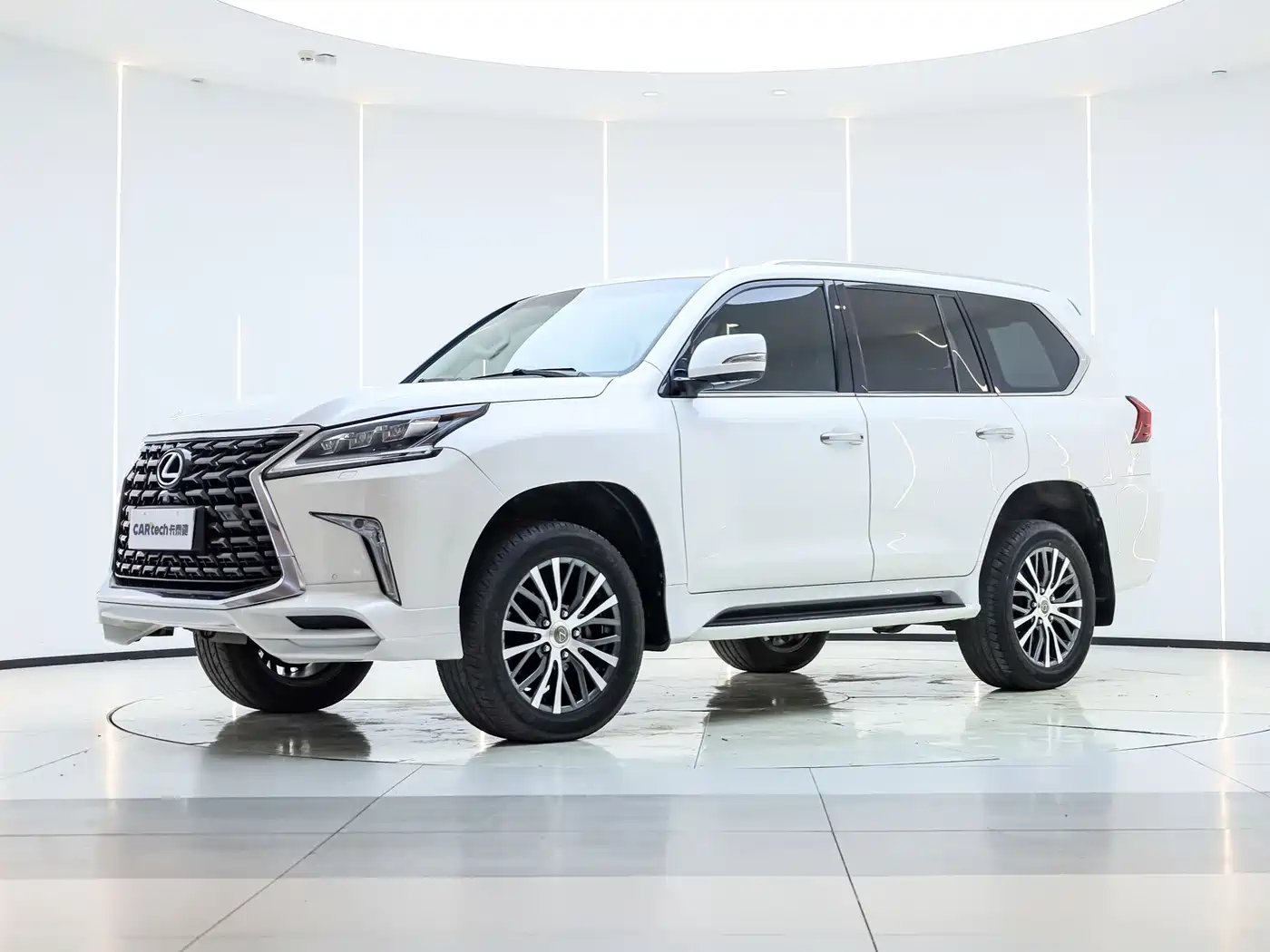 Lexus LX 2016 570 Dynamic Luxury Edition
