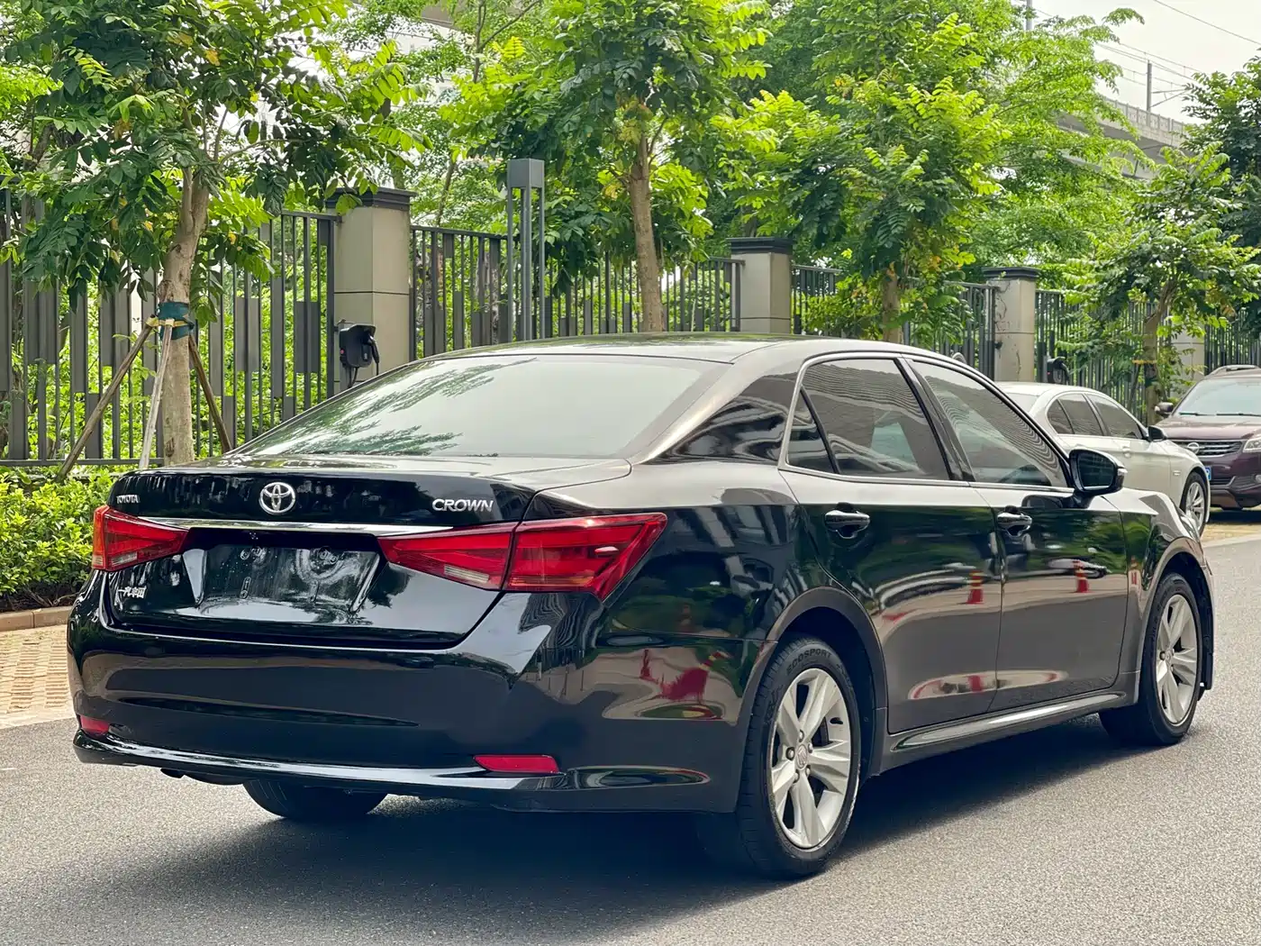 Toyota Crown 2015 2.0T Pioneer фото 9