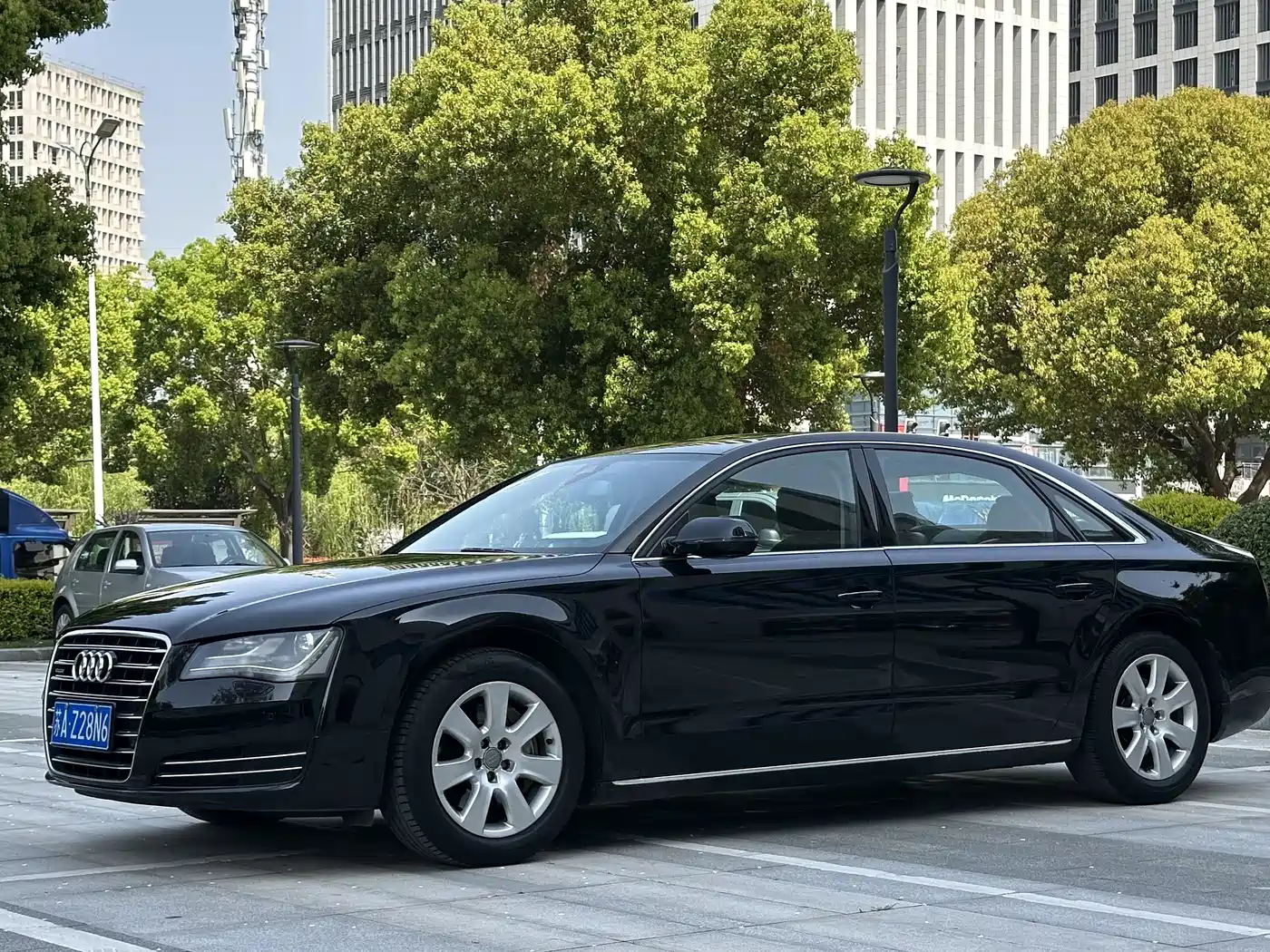 Audi A8 2011 A8L 3.0 TFSI quattro Luxury (213kW)