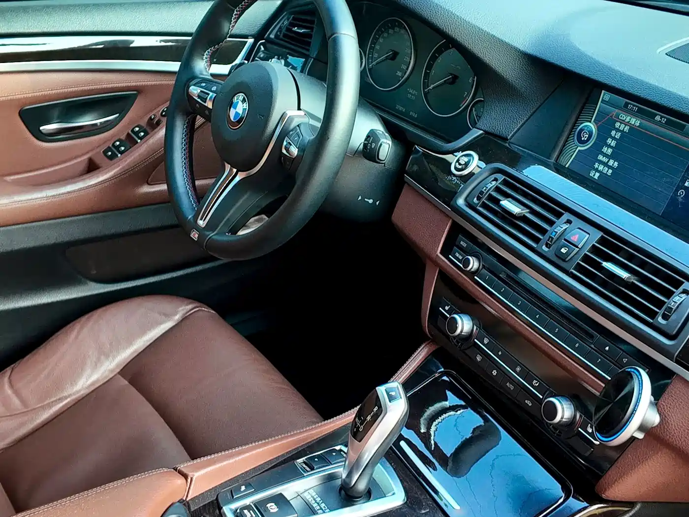 BMW 5 Series (Import) 2012 2012 530i Leading Touring Edition