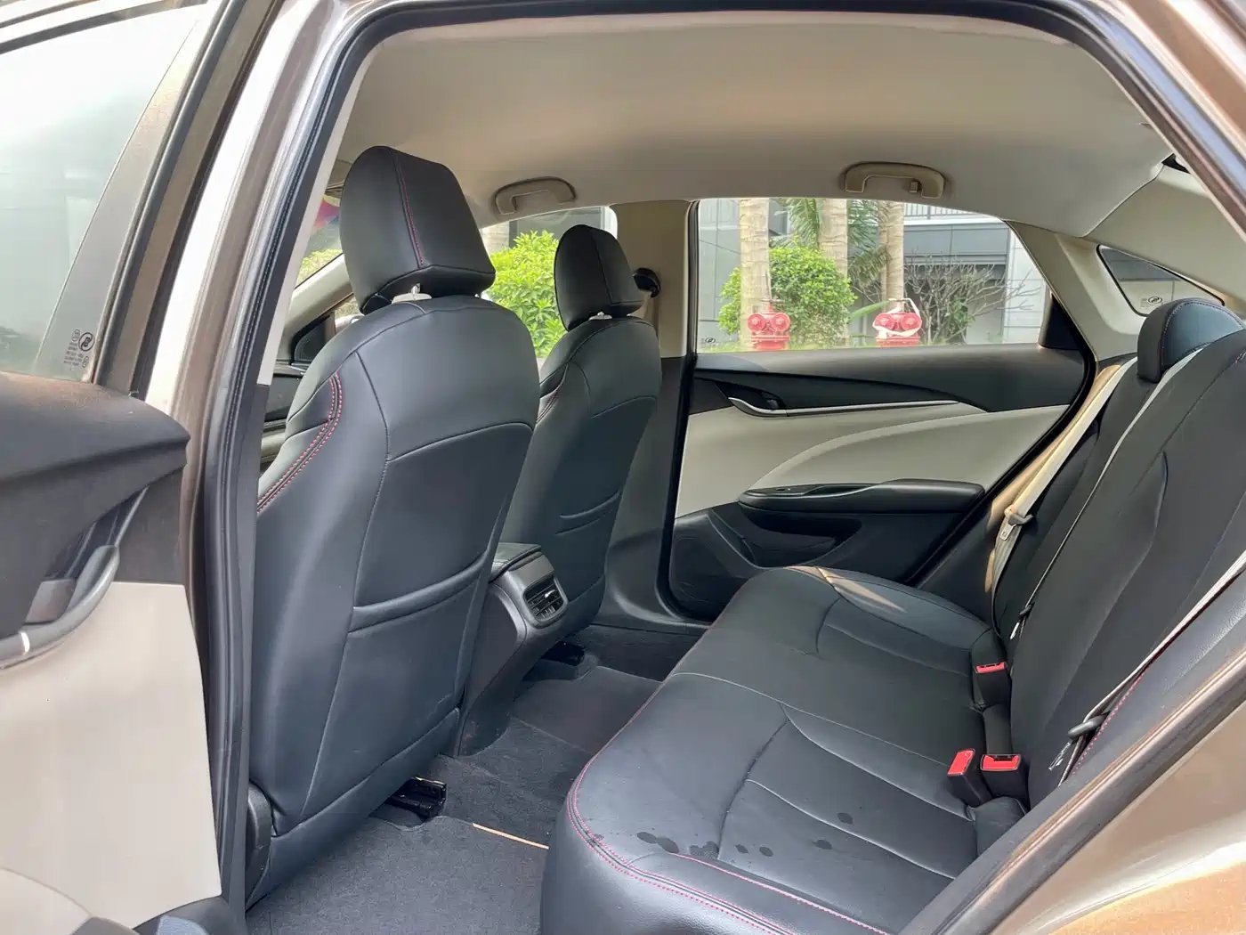 Buick Excelle 2015 15N Automatic Progressive фото 5