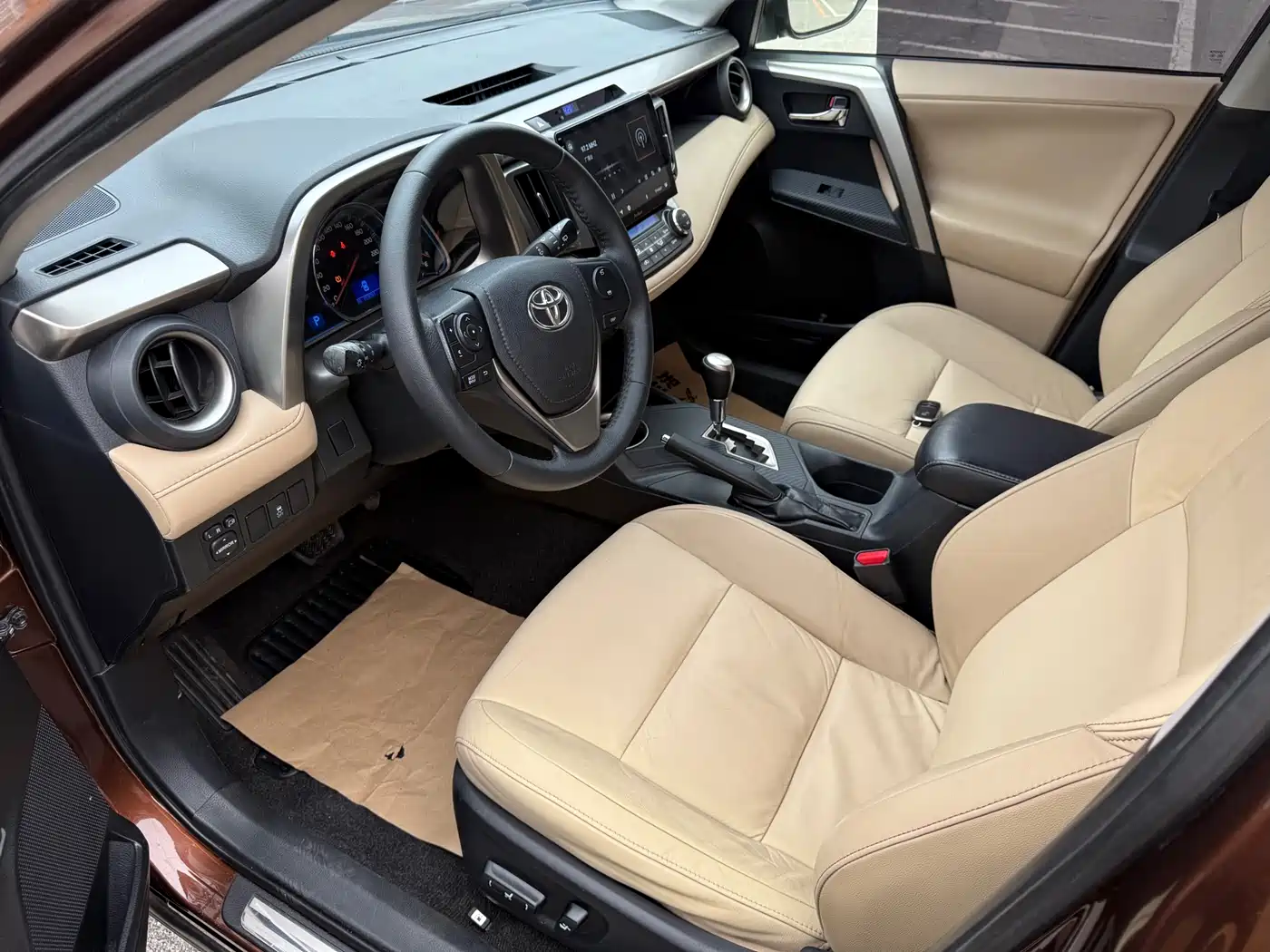 Toyota RAV4 Rongfang 2013 2.5L Auto 4WD Luxury фото 4