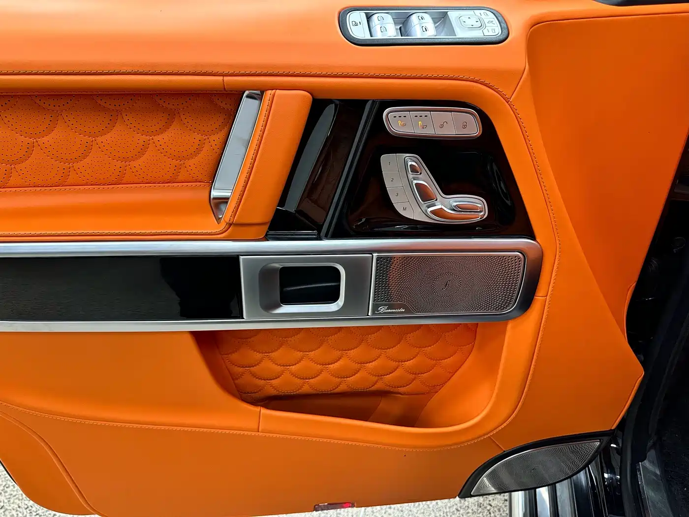Photo 19 - Mercedes-Benz G-Class AMG