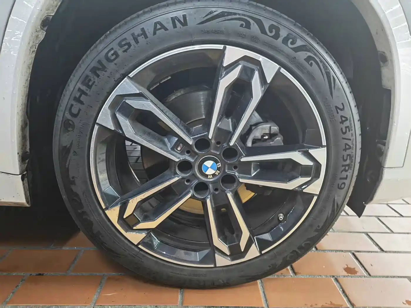 Фото 9 - BMW X1