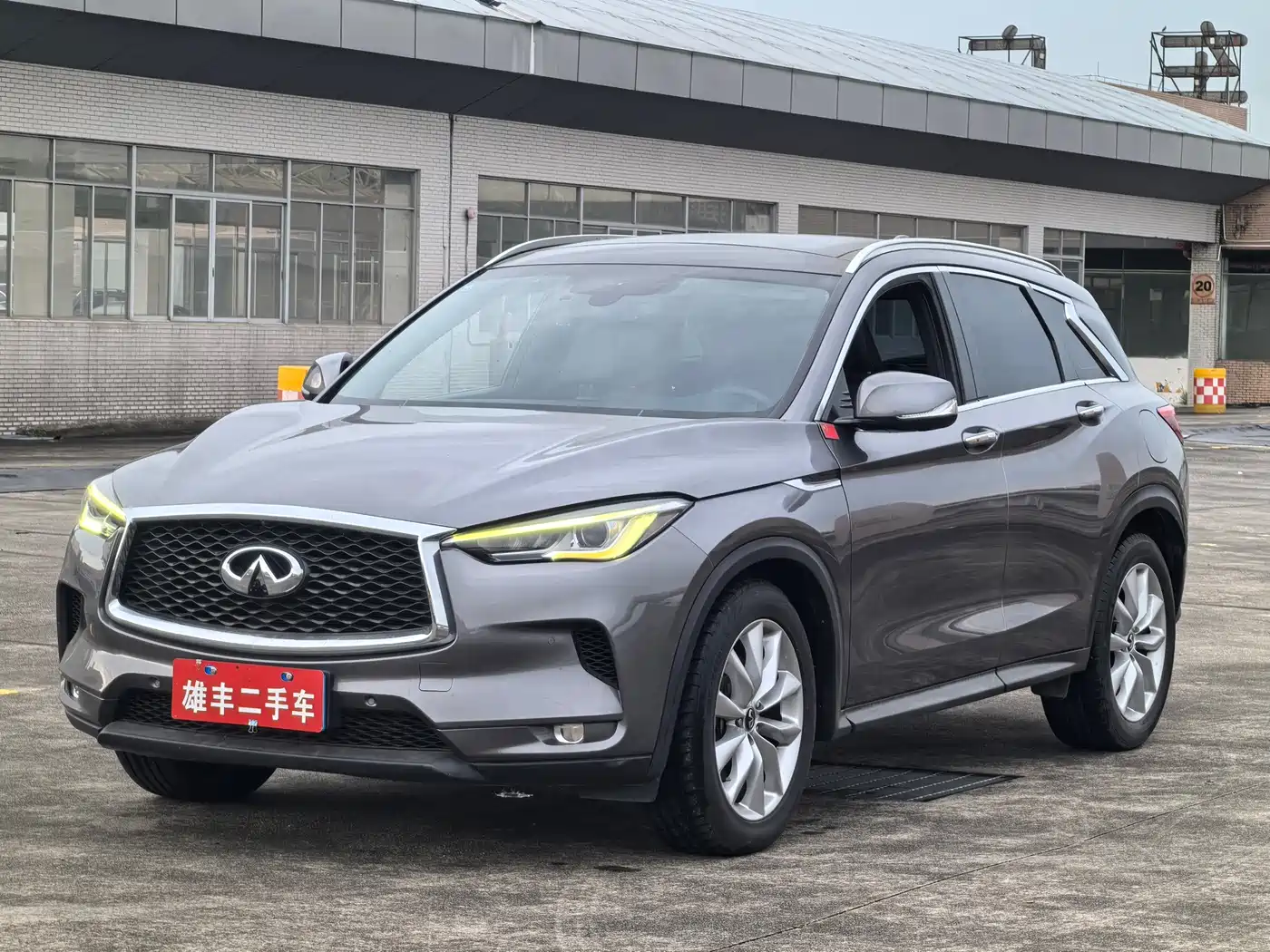 Infiniti QX50 2018 2.0T 4WD Elite Edition