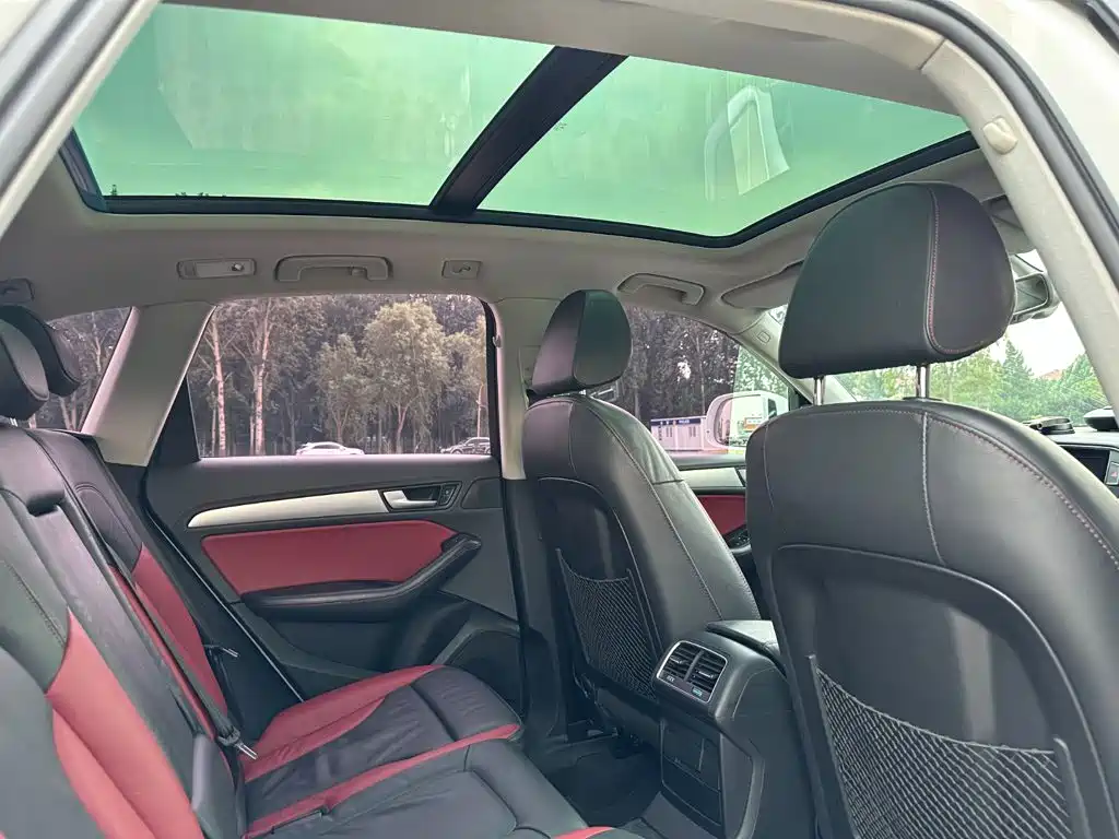 Audi Q5 2018 2017 Plus 40 TFSI Technology