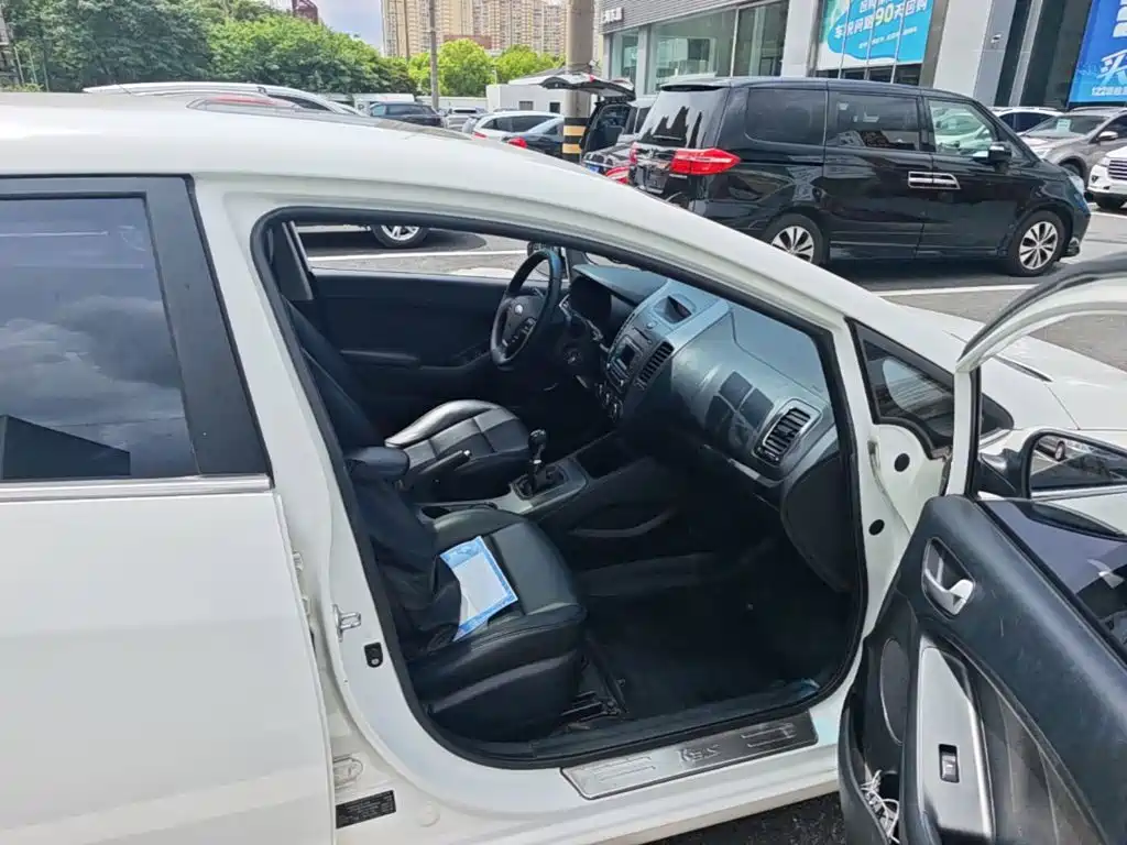 Kia K3S 2015 2014 1.6L Manual GLS