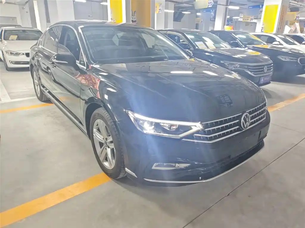 Volkswagen Magotan 2023 2 Million Units Commemorative Edition 280TSI DSG Comfort фото 4