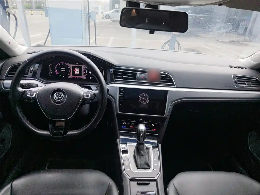 Volkswagen Lamando 2021 280TSI DSG Comfort Edition фото 10