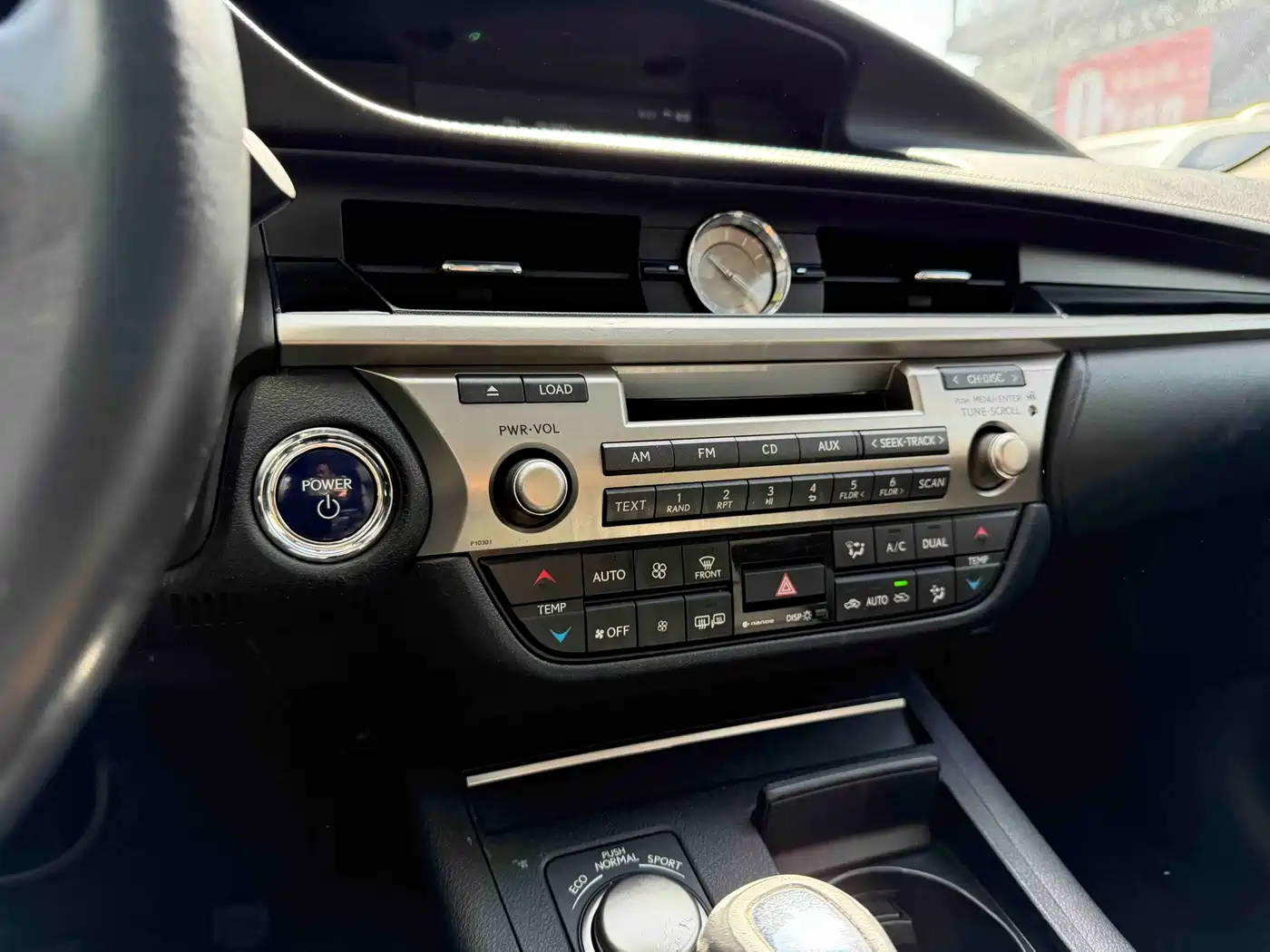 Lexus ES 2013 300h Elite Edition фото 8
