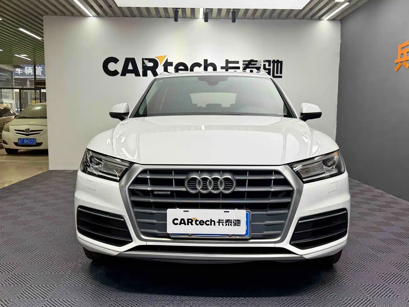 Audi Q5L 2020 40 TFSI Prestige Progressive фото 2