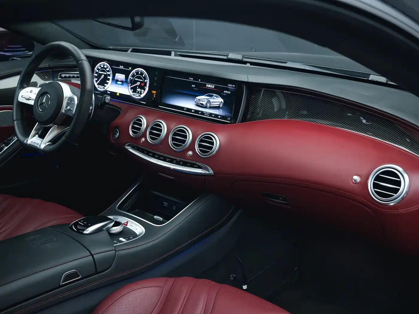 Mercedes-Benz S-Class AMG 2015 AMG S 63 4MATIC Coupe фото 12