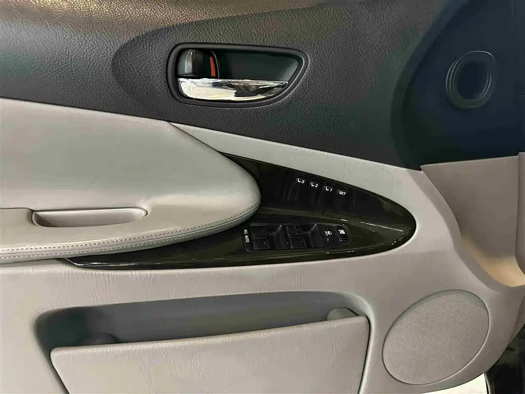 Lexus GS 2005 430 фото 15