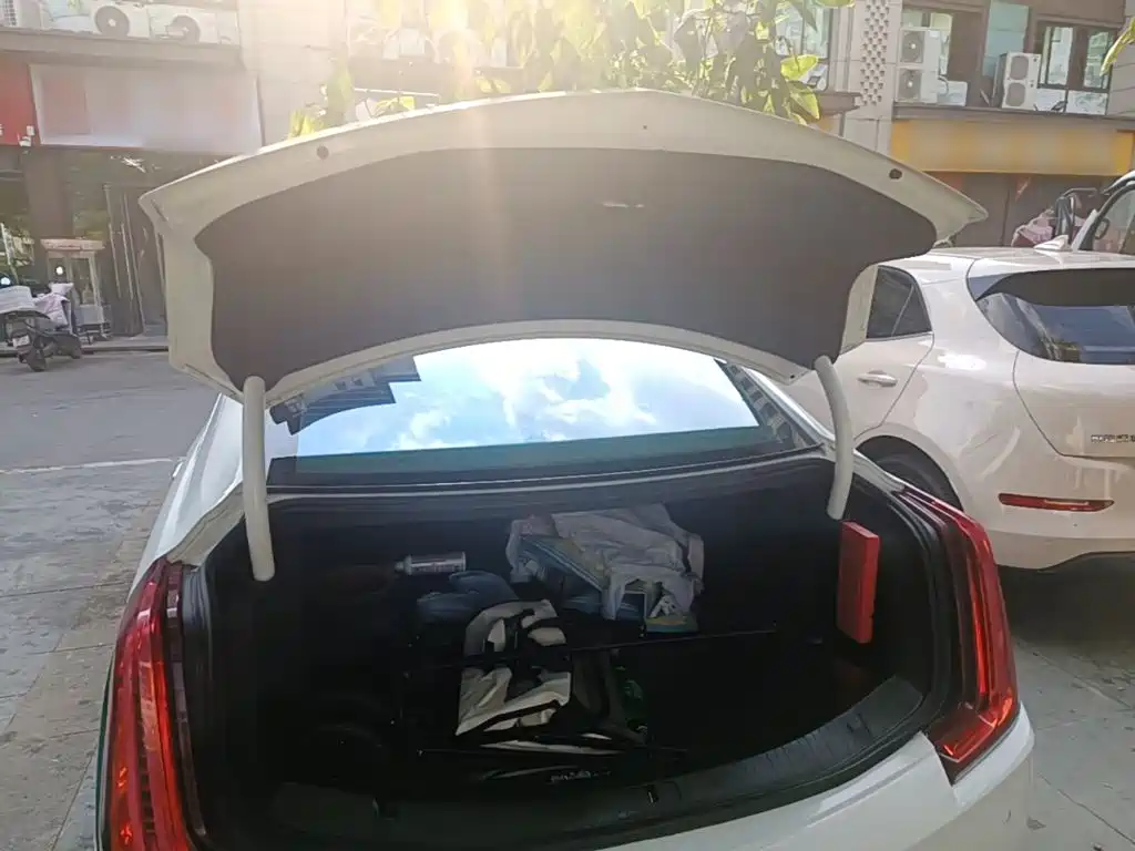 Cadillac XTS 2019 2018 28T Technology