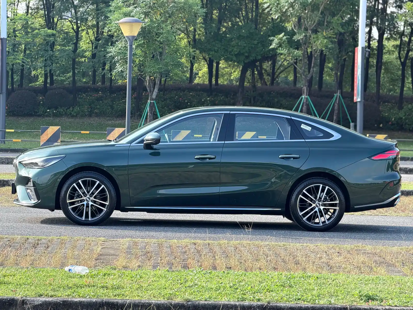 Photo 28 - Geely Emgrand