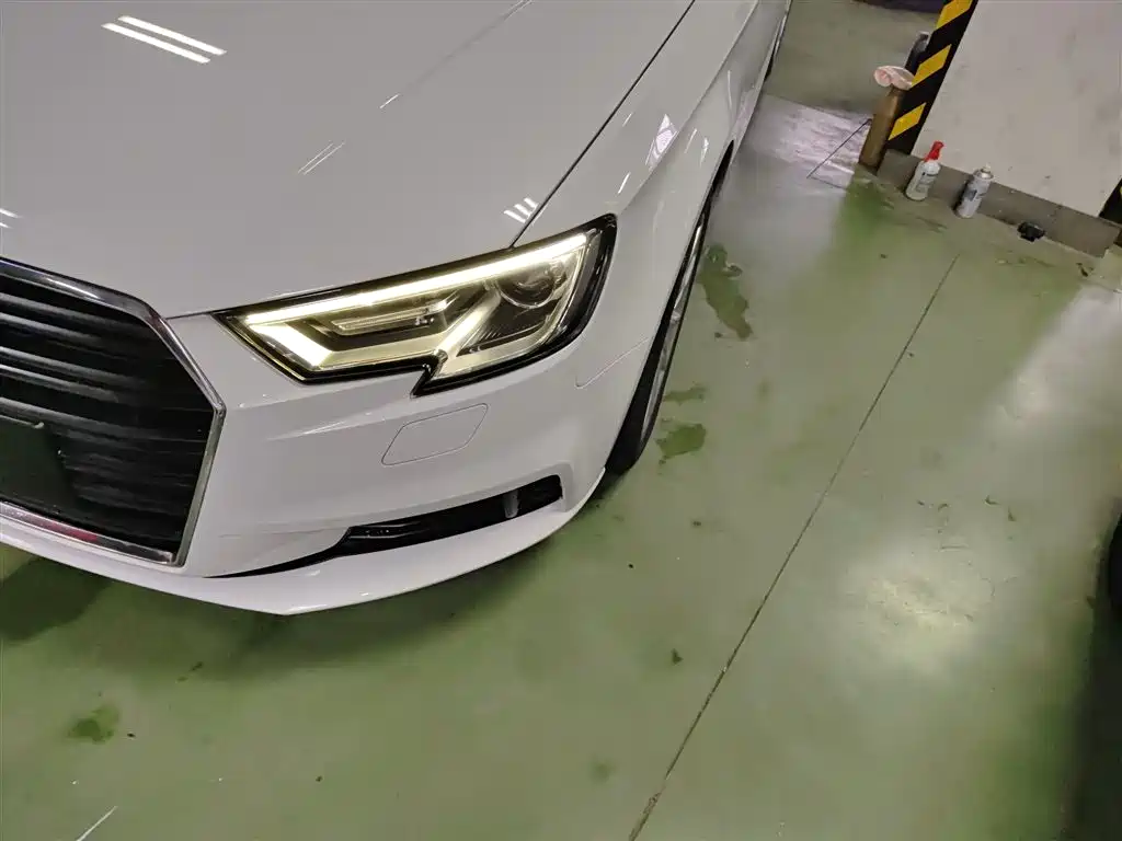 Audi A3 2018 30th Anniversary Sportback 35 TFSI Progressive фото 24