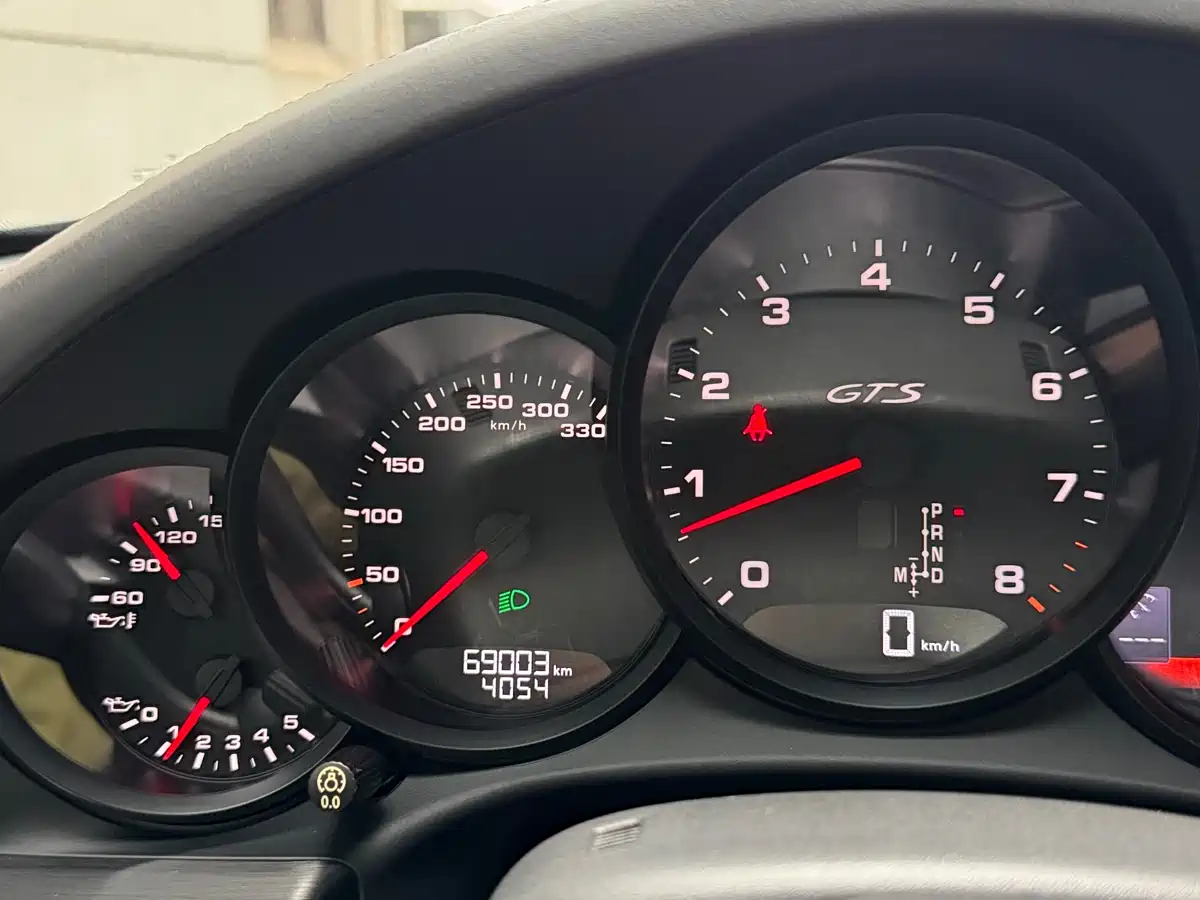 Porsche 911 2017 Carrera GTS 3.0T фото 10