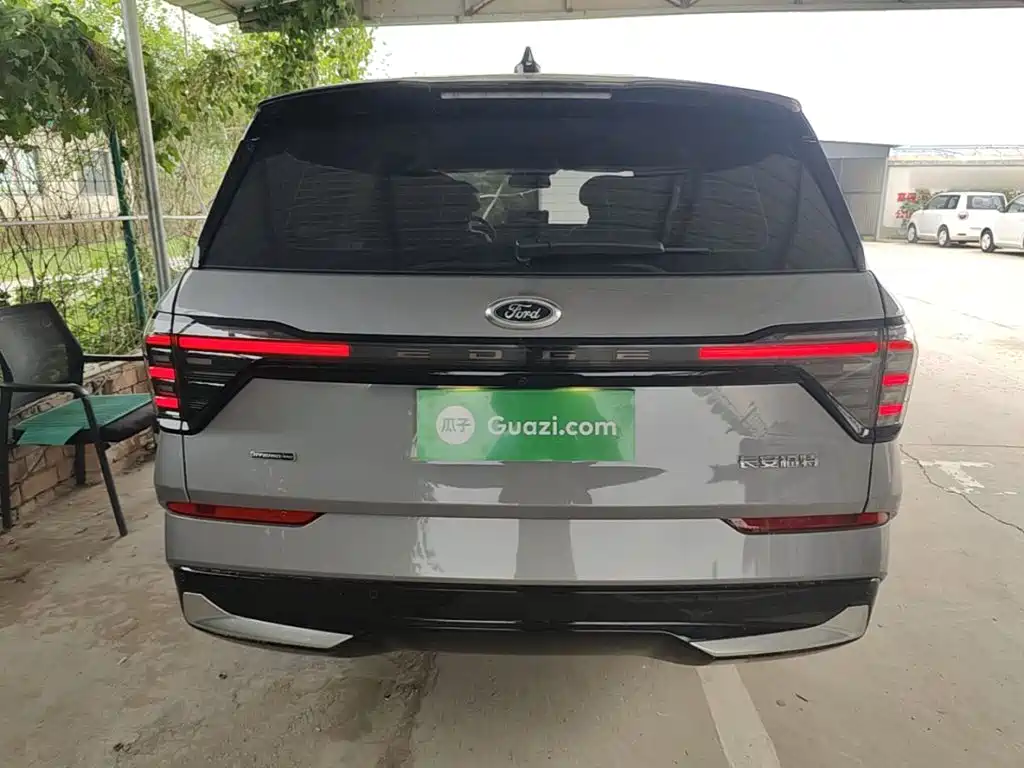 Ford Edge 2025 2026 Edge L 2.0T EcoBoost E Hybrid AWD 7-Seat Premium