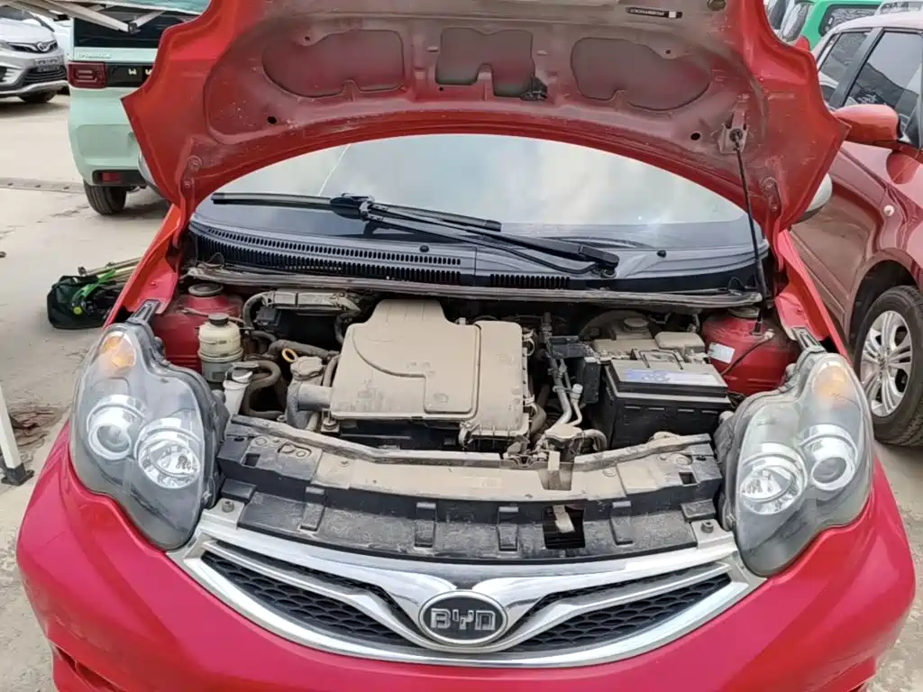 BYD F0 2017 2015 1.0L AMT Xuan Cool Edition