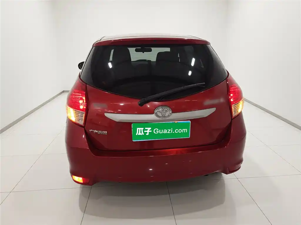 Toyota YARiS L Zhi Xuan 2014 1.5G Manual Dynamic Edition фото 4